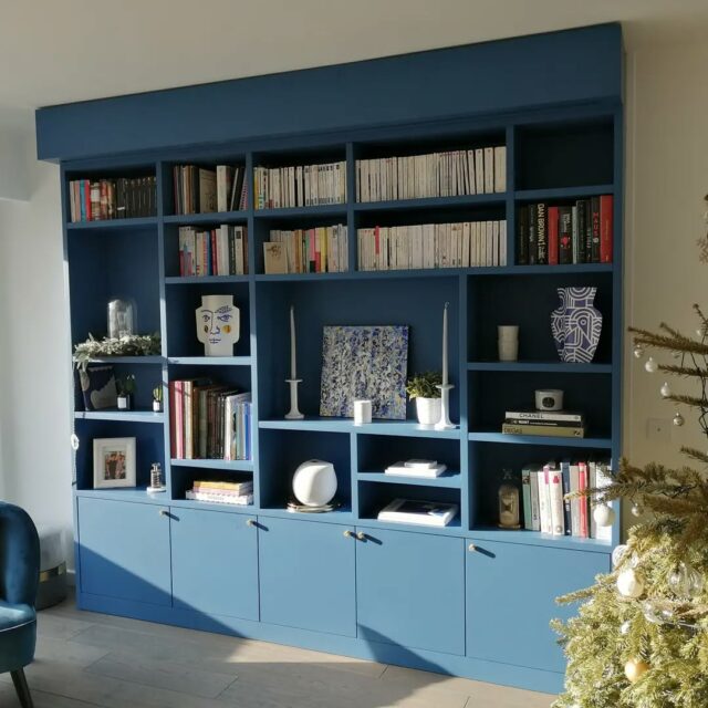 Bibliothèque sur mesure avec vidéo projecteur intégré
Peinture acrylique laque gamme Horus
Juillet 2021- Paris
#ebenisterie #menuiserie #agencement #ebeniste #menuisier #agencementsurmesure #meublesurmesure #surmesure #artisan #artisanat #artisanatfrancais #artisanparis #faitmain #agencementinterieur #travaildubois #meuble #mobilier #bois #woodworking #handmade